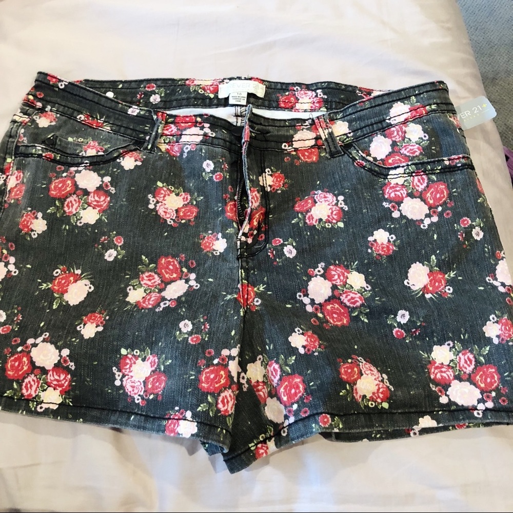 Floral Forever 21 Denim Shorts (Plus Size)